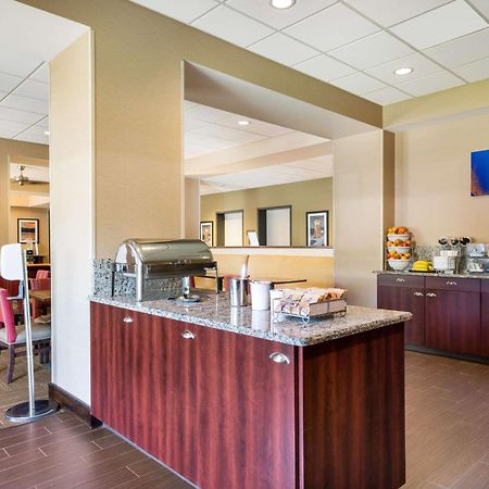 Comfort Suites Northlake Huntersville Exterior photo